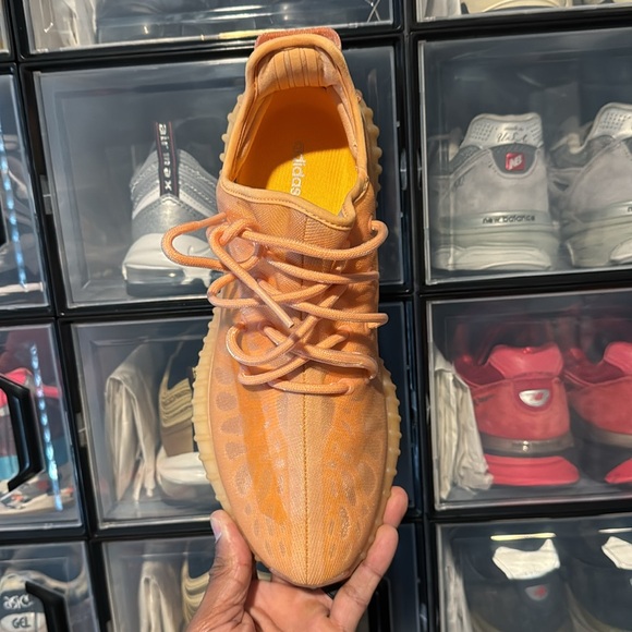 Yeezy Boost V.2 “Mono Clay” main image 5